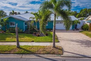 510 LEWIS BOULEVARD, ST PETERSBURG, FL 33705 - MLS#MFRTB8447480
