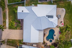 510 LEWIS BOULEVARD, ST PETERSBURG, FL 33705 - MLS#MFRTB8447480