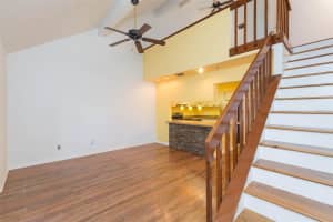 5203 PINE MILL COURT, TEMPLE TERRACE, FL 33617 - MLS#MFRTB8447610