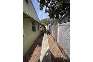 425 40TH AVENUE, ST PETERSBURG, FL 33703 - MLS#MFRTB8447694