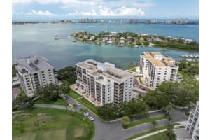 6 BELLEVIEW BOULEVARD, BELLEAIR, FL 33756 - MLS#MFRTB8447701