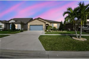 11722 CLARE HILL AVENUE, RIVERVIEW, FL 33579 - MLS#MFRTB8447766