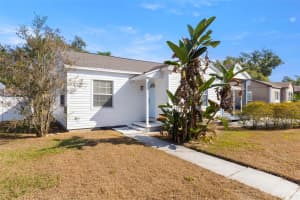 911 CANDLEWOOD AVENUE, TAMPA, FL 33603 - MLS#MFRTB8447870