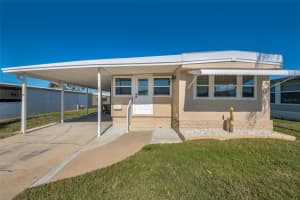 46 Drury Ln, TARPON SPRINGS