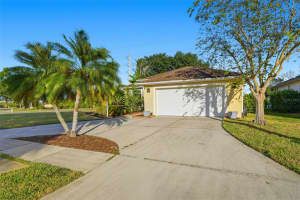 4905 72ND COURT, BRADENTON, FL 34203 - MLS#MFRTB8447988