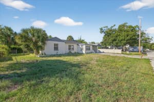3022 MEADOW STREET, TAMPA, FL 33611 Sold 01/25/26