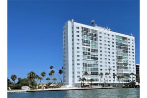 7200 SUNSHINE SKYWAY LANE, ST PETERSBURG, FL 33711 - MLS#MFRTB8448014