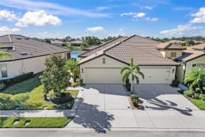 5438 SUNSET FALLS DRIVE, APOLLO BEACH, FL 33572 - MLS#MFRTB8448016
