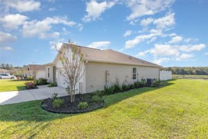 420 JEWEL LAKE DRIVE, LAKE CITY, FL 32024 - MLS#MFRTB8448038