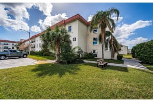 2700 BAYSHORE BOULEVARD, DUNEDIN, FL 34698 - MLS#MFRTB8448068