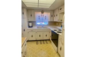 1680 LAKE AVENUE, CLEARWATER, FL 33756 - MLS#MFRTB8448079