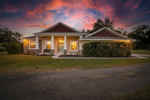 4717 SLEEPY HOLLOW LANE, PLANT CITY, FL 33565 - MLS#MFRTB8448100