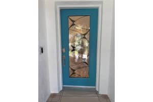 9972 LAKE SEMINOLE DRIVE, LARGO, FL 33773 - MLS#MFRTB8448132