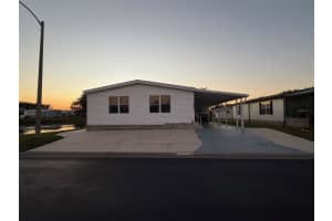 3045 SHADY CREEK DRIVE, WESLEY CHAPEL, FL 33543 - MLS#MFRTB8448200