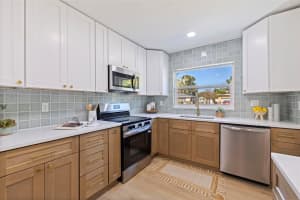 5818 19TH AVENUE, GULFPORT, FL 33707 - MLS#MFRTB8448205