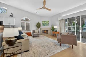 1620 PELICAN CREEK CROSSING, ST PETERSBURG, FL 33707 - MLS#MFRTB8448253