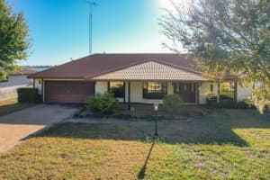 2004 LEISURE DRIVE, WINTER HAVEN, FL 33881 Sold 01/05/26