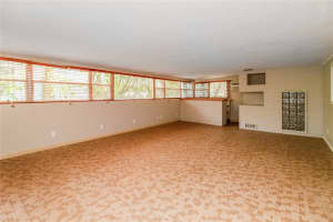 1197 W Lakeview Cir Altamonte Springs, FL 32714 - Off Market