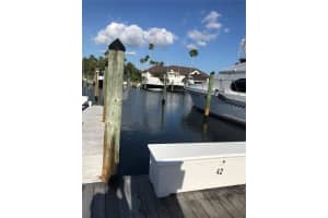 6300 PASADENA POINT BOULEVARD, GULFPORT, FL 33707 - MLS#MFRTB8448304