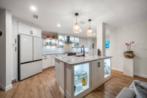 2505 BAY BOULEVARD, INDIAN ROCKS BEACH, FL 33785 - MLS#MFRTB8448341