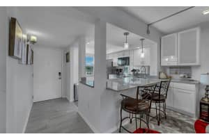 7321 CENTRAL AVENUE, ST PETERSBURG, FL 33710 - MLS#MFRTB8448436