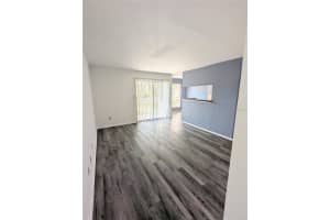 8702 MALLARD RESERVE DRIVE, TAMPA, FL 33614 - MLS#MFRTB8448558