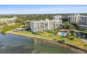 100 OAKMONT LANE, BELLEAIR, FL 33756 - MLS#MFRTB8448707