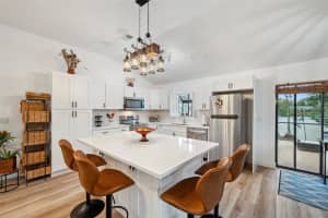 3558 65TH AVENUE CIRCLE, SARASOTA, FL 34243 - MLS#MFRTB8448727