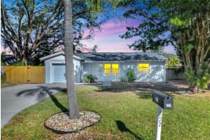 527 FOX RUN TRAIL, APOLLO BEACH, FL 33572 - MLS#MFRTB8448728