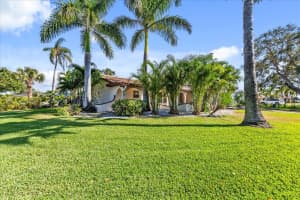 1200 80TH STREET, ST PETERSBURG, FL 33707 - MLS#MFRTB8448743