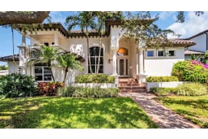 1089 Cordova Blvd Ne, ST PETERSBURG