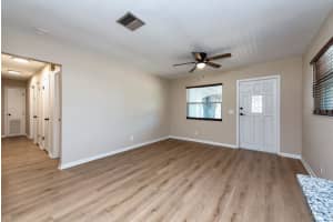 6303 LANSDALE CIRCLE, TAMPA, FL 33616 - MLS#MFRTB8448827