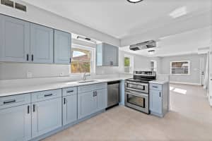 8737 TANGERINE PLACE, TAMPA, FL 33617 - MLS#MFRTB8448855