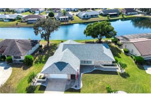 2016 VIEW DRIVE, SUN CITY CENTER, FL 33573 - MLS#MFRTB8448874