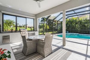 6915 BRIER CREEK COURT, LAKEWOOD RANCH, FL 34202 - MLS#MFRTB8448894