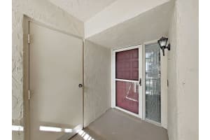 700 STARKEY ROAD, LARGO, FL 33771 - MLS#MFRTB8448900