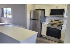 4650 COVE CIRCLE, ST PETERSBURG, FL 33708 - MLS#MFRTB8448982