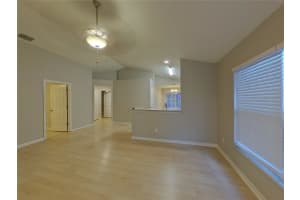 MLS# MFRTB8448985, Valrico, Florida 33594