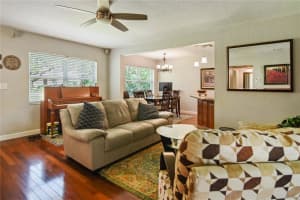 305 SAINT AUGUSTINE AVENUE, TEMPLE TERRACE, FL 33617 - MLS#MFRTB8449013