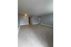 12401 HIBISCUS OAK PLACE, TAMPA, FL 33612 - MLS#MFRTB8449083