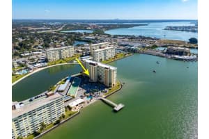4775 Cove Cir #203, ST PETERSBURG
