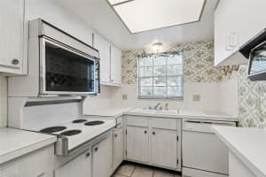 11200 102ND AVENUE, SEMINOLE, FL 33778 - MLS#MFRTB8449135