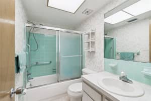 11200 102ND AVENUE, SEMINOLE, FL 33778 - MLS#MFRTB8449135