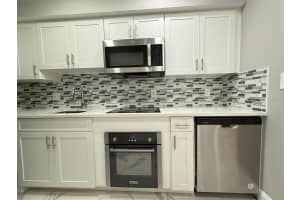 9258 LAKE CHASE ISLAND WAY, TAMPA, FL 33626 Sold 02/28/26