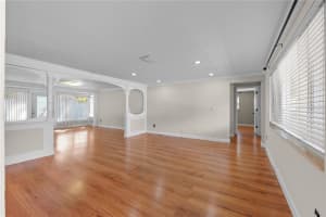 813 DRUID HILLS ROAD, TEMPLE TERRACE, FL 33617 - MLS#MFRTB8449194