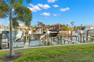 343 MADEIRA CIRCLE, ST PETERSBURG, FL 33715 - MLS#MFRTB8449216