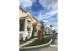 3384 CORONA VILLAGE WAY, ORLANDO, FL 32835 - MLS#MFRTB8449236