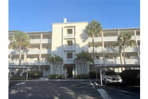 1524 Lakeview Rd #305, CLEARWATER