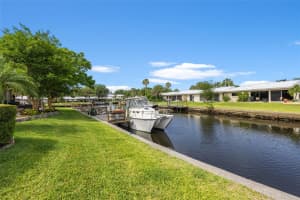 11229 BAYSHORE DRIVE, CRYSTAL RIVER, FL 34429 - MLS#MFRTB8449273