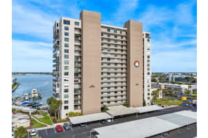 7300 SUN ISLAND DRIVE, SOUTH PASADENA, FL 33707 - MLS#MFRTB8449333